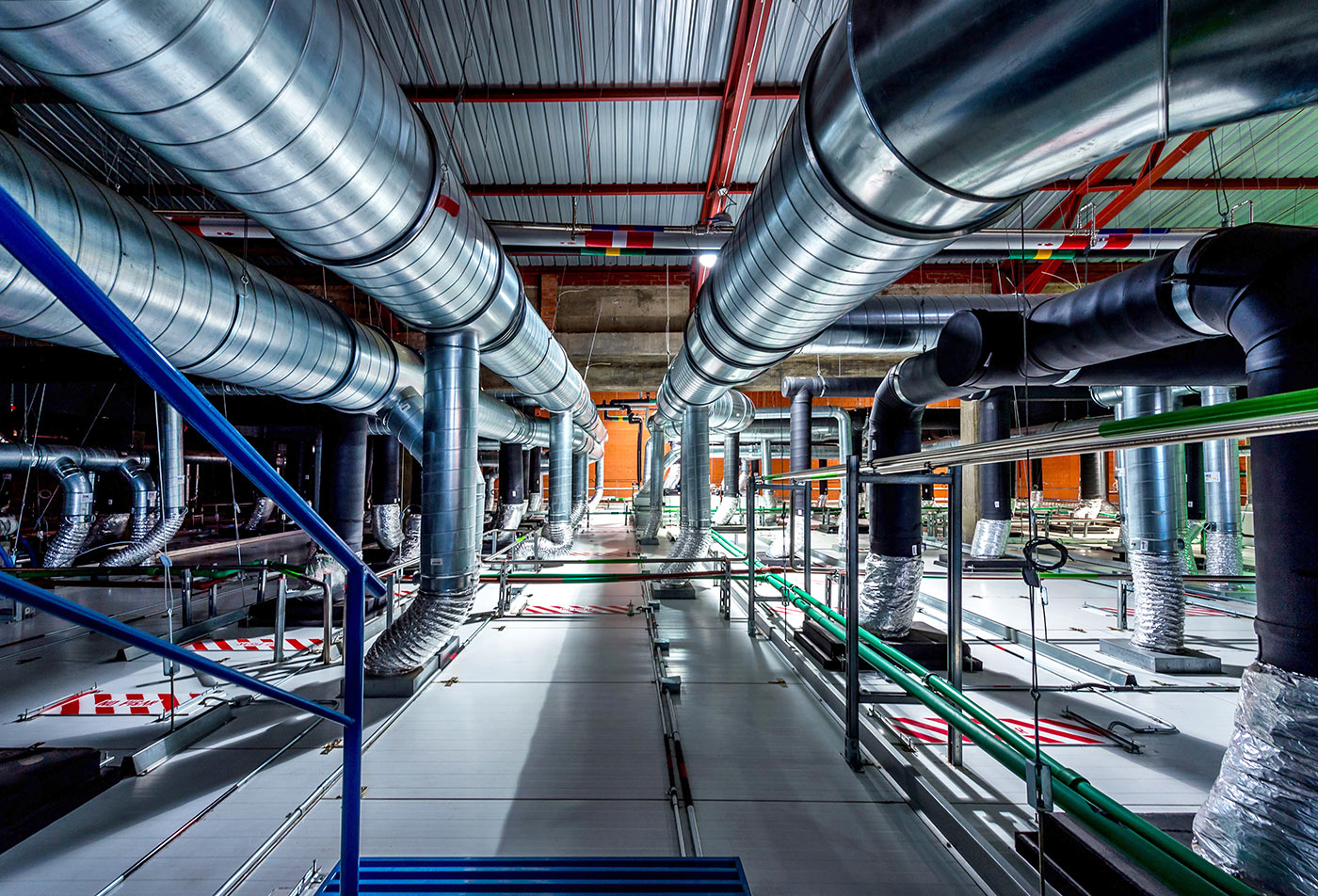 CLEANROOM HVAC - Conductos de aire en zona técnica