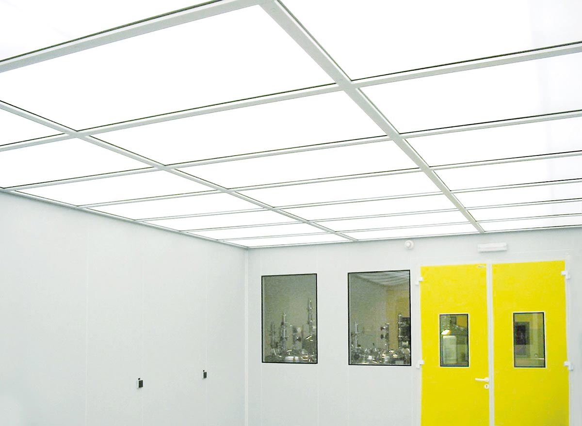 THE AIR UDAF ROOM