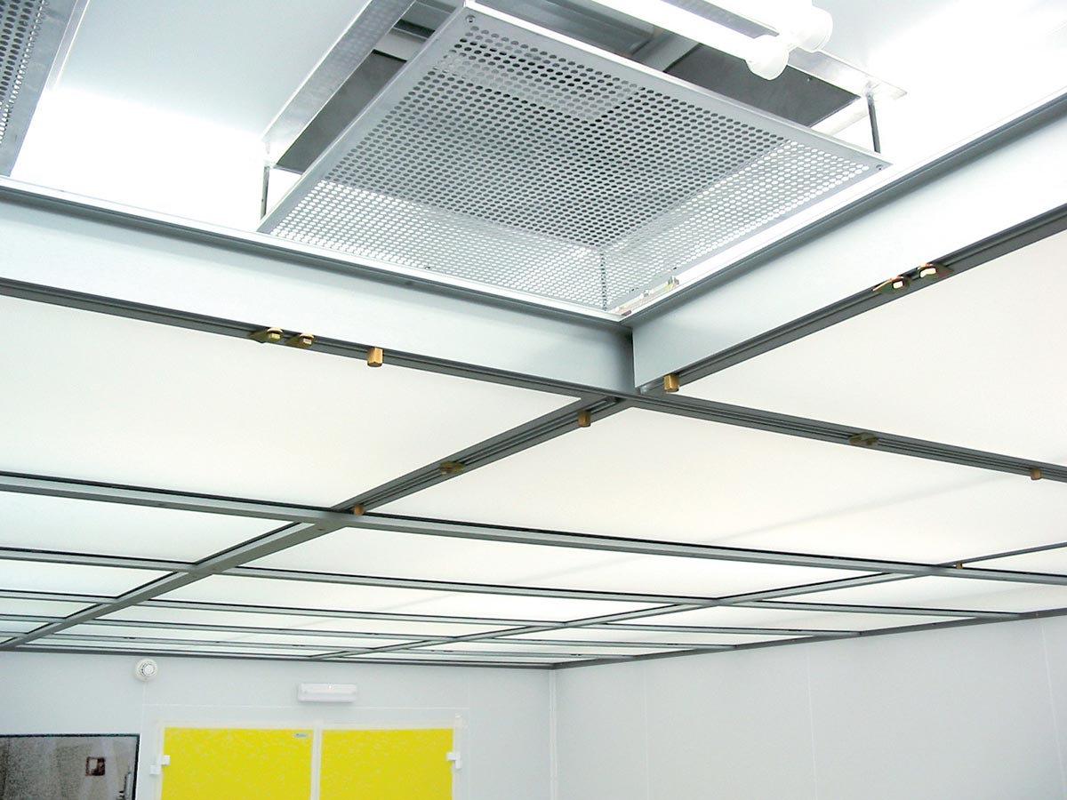 THE AIR UDAF ROOM
